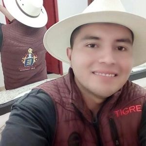 Meet your Posher, Benjamin